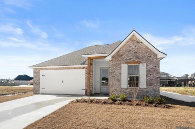 Brand new and MOVE IN READY!!   Introducing the *Hughes* floor on Willowdale Country Club in Louisiana - for sale on GolfHomes.com, golf home, golf lot