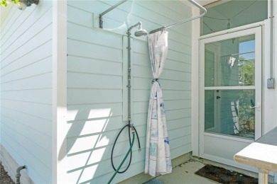 ADORBALE COASTAL STYLE | FULLY FURNISHED | CENTRAL LOCATION | on Rockport Country Club in Texas - for sale on GolfHomes.com, golf home, golf lot