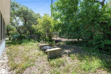 ADORBALE COASTAL STYLE | FULLY FURNISHED | CENTRAL LOCATION | on Rockport Country Club in Texas - for sale on GolfHomes.com, golf home, golf lot