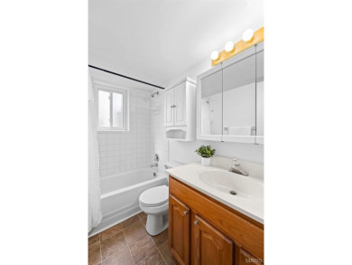 Updated ground floor condo has two spacious bedrooms and an on Lake Saint Louis Par 3 in Missouri - for sale on GolfHomes.com, golf home, golf lot