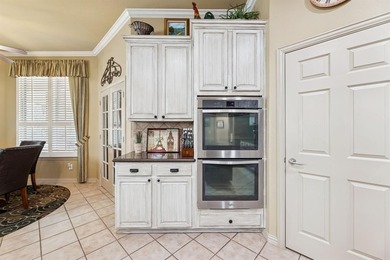 OPEN HOUSE 1-3 PM ON SUNDAY JANUARY 18. -----  GREENBELT on Heritage Ranch Golf and Country Club in Texas - for sale on GolfHomes.com, golf home, golf lot