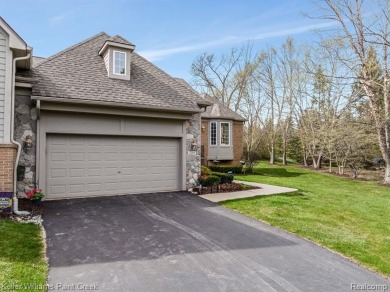 Welcome to 5504 Eagleview Court! This end-unit ranch condo is on Pine Knob Golf Club - Hawk in Michigan - for sale on GolfHomes.com, golf home, golf lot