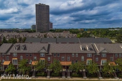 Welcome to one of the most sought-after communities in on Evergreen Hills Golf Course in Michigan - for sale on GolfHomes.com, golf home, golf lot
