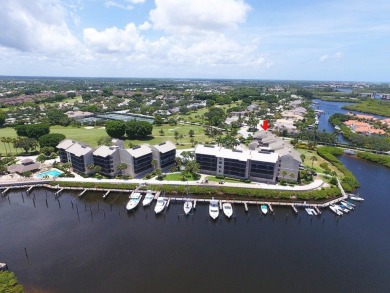 Waterfront 2BD/2BA condo in prestigious Jonathan's Landing with on Jonathans Landing Golf Club in Florida - for sale on GolfHomes.com, golf home, golf lot