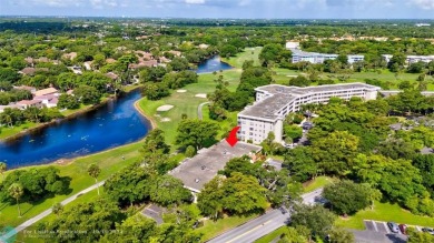 No expense was spared in this beautiful condo! It features on Oaks Country Club in Florida - for sale on GolfHomes.com, golf home, golf lot