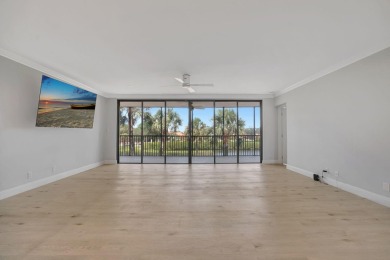 Waterfront 2BD/2BA condo in prestigious Jonathan's Landing with on Jonathans Landing Golf Club in Florida - for sale on GolfHomes.com, golf home, golf lot
