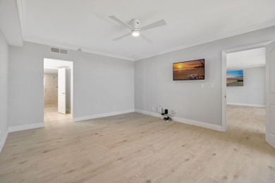 Waterfront 2BD/2BA condo in prestigious Jonathan's Landing with on Jonathans Landing Golf Club in Florida - for sale on GolfHomes.com, golf home, golf lot