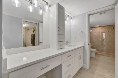 Waterfront 2BD/2BA condo in prestigious Jonathan's Landing with on Jonathans Landing Golf Club in Florida - for sale on GolfHomes.com, golf home, golf lot