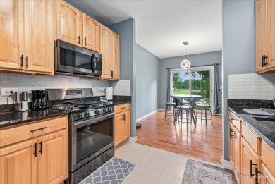 Fantastic location in the sought after Lakewood community, just on RedTail Golf Club in Illinois - for sale on GolfHomes.com, golf home, golf lot