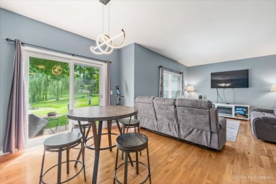 Fantastic location in the sought after Lakewood community, just on RedTail Golf Club in Illinois - for sale on GolfHomes.com, golf home, golf lot