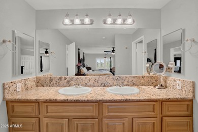 Beautifully maintained 2-bed, 2-bath home in the heart of on Ahwatukee Country Club in Arizona - for sale on GolfHomes.com, golf home, golf lot