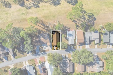 Welcome to this beautifully maintained two-bed, two-bath golf on Sugarmill Woods Golf and Country Club in Florida - for sale on GolfHomes.com, golf home, golf lot