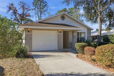 Welcome to this beautifully maintained two-bed, two-bath golf on Sugarmill Woods Golf and Country Club in Florida - for sale on GolfHomes.com, golf home, golf lot