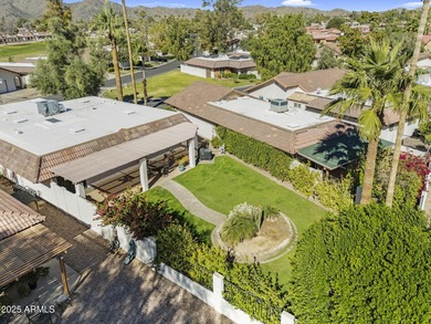 Beautifully maintained 2-bed, 2-bath home in the heart of on Ahwatukee Country Club in Arizona - for sale on GolfHomes.com, golf home, golf lot