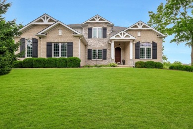 Custom home with 4 spacious bedrooms, 4.5 bathrooms nestled on on Blackstone Golf Club in Illinois - for sale on GolfHomes.com, golf home, golf lot