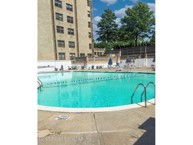 The Fountains luxury high rise living on Staten Island's north on Silver Lake Golf Course in New York - for sale on GolfHomes.com, golf home, golf lot