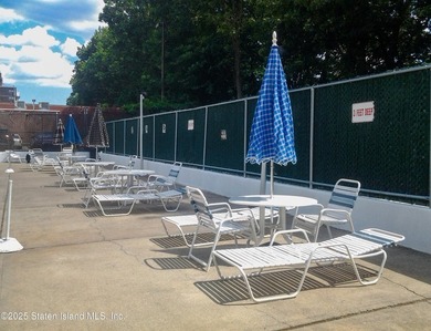 The Fountains luxury high rise living on Staten Island's north on Silver Lake Golf Course in New York - for sale on GolfHomes.com, golf home, golf lot