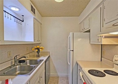 MUST SEE! This spacious one bedroom has MANY RECENT UPDATES on Cross Creek Golf Course in Georgia - for sale on GolfHomes.com, golf home, golf lot