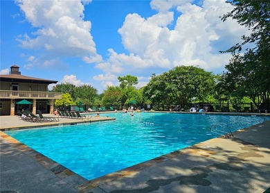 MUST SEE! This spacious one bedroom has MANY RECENT UPDATES on Cross Creek Golf Course in Georgia - for sale on GolfHomes.com, golf home, golf lot
