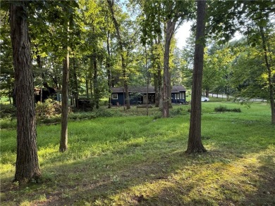 Welcome to this beautifully updated 2 Bedroom, 1 bath ranch with on Mannitto Golf Club in Pennsylvania - for sale on GolfHomes.com, golf home, golf lot