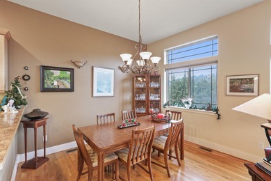 Gorgeous One owner Quality built Craftsman Rancher. Turn key on Eagle Ridge Golf Course in Washington - for sale on GolfHomes.com, golf home, golf lot