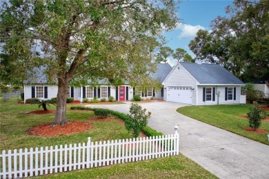 ***OPEN HOUSE SATURDAY, FEBRUARY 15, FROM 11am TO 1pm***This on Golf Hammock Country Club in Florida - for sale on GolfHomes.com, golf home, golf lot