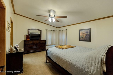 This spacious 3 bed, 3 full bath home in the gated Perry Park on Perry Park Golf Resort in Kentucky - for sale on GolfHomes.com, golf home, golf lot