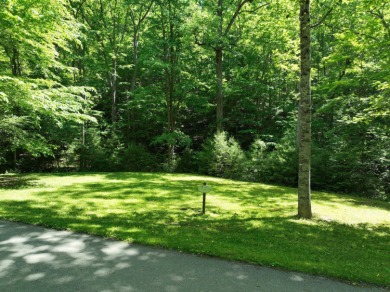Prime 1.46-acre Greenbrier Sporting Club lot in private wooded on The Greenbrier Golf Resort in West Virginia - for sale on GolfHomes.com, golf home, golf lot