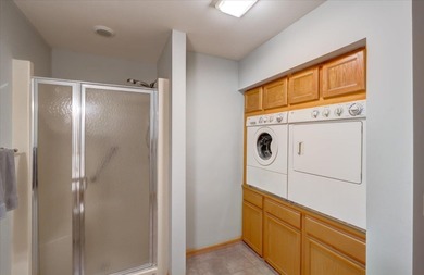 Bright & beautifully maintained this single-story ranch home in on Odana Hills Golf Course in Wisconsin - for sale on GolfHomes.com, golf home, golf lot