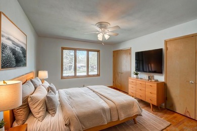 Bright & beautifully maintained this single-story ranch home in on Odana Hills Golf Course in Wisconsin - for sale on GolfHomes.com, golf home, golf lot