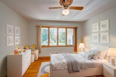 Bright & beautifully maintained this single-story ranch home in on Odana Hills Golf Course in Wisconsin - for sale on GolfHomes.com, golf home, golf lot