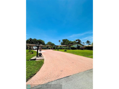 LOCATION! Situated on a spacious corner lot in one of Port Saint on The Saints At Port St Lucie Golf Course in Florida - for sale on GolfHomes.com, golf home, golf lot