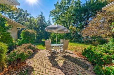 Bright & beautifully maintained this single-story ranch home in on Odana Hills Golf Course in Wisconsin - for sale on GolfHomes.com, golf home, golf lot