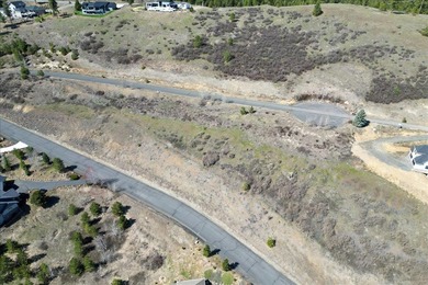 Welcome to The Ridge at Hangman, a prestigious 900-acre on Hangman Valley Golf Course in Washington - for sale on GolfHomes.com, golf home, golf lot