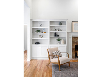 Beautifully renovated and thoughtfully designed, this 4-bedroom on Woodside Plantation Country Club in South Carolina - for sale on GolfHomes.com, golf home, golf lot