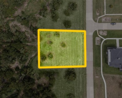 2 acre parcel overlooking large open land with beautiful views on Tangle Ridge Golf Club in Texas - for sale on GolfHomes.com, golf home, golf lot