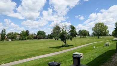 Located on hole #1 of Valle Vista, this 2 bedroom condo is on Valle Vista Country Club in Indiana - for sale on GolfHomes.com, golf home, golf lot