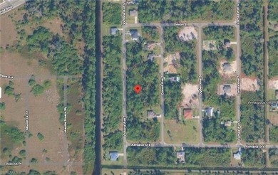 Build your dream home on this vacant residential lot located in on Mirror Lakes Golf Club in Florida - for sale on GolfHomes.com, golf home, golf lot