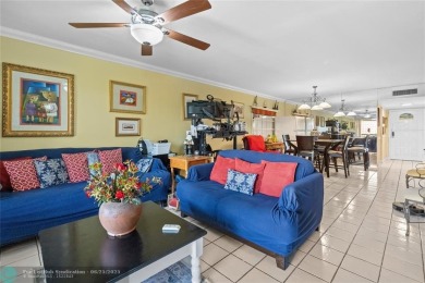 Welcome to these spacious 2bedrooms/2 bathrooms located on the on Inverrary Country Club in Florida - for sale on GolfHomes.com, golf home, golf lot