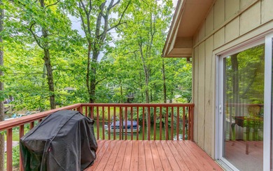 3 Bedroom WATERFRONT townhome on Lake DeSoto! Enjoy Sunsets from on DeSoto Golf Course in Arkansas - for sale on GolfHomes.com, golf home, golf lot