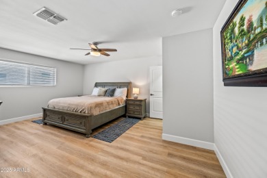 REMODELED AND RIGHT ON THE GOLF COURSE! 

Beautifully on Sun City Lakes West and East in Arizona - for sale on GolfHomes.com, golf home, golf lot