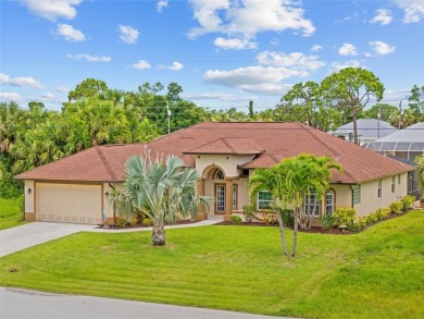 ROTONDA WEST! CUSTOM BUILT 4 BEDROOM, 3.5 BATH, 2-CAR GARAGE on Rotonda Golf and Country Club - Long Marsh  in Florida - for sale on GolfHomes.com, golf home, golf lot