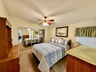 Home is located in Water Oak Country Club Estates in Lady Lake on Water Oak Country Club Estates in Florida - for sale on GolfHomes.com, golf home, golf lot