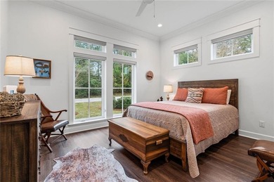 Immaculate Lake View Villa overlooking Steelwood Lake and Golf on Steelwood Country Club in AL - for sale on GolfHomes.com, golf home, golf lot