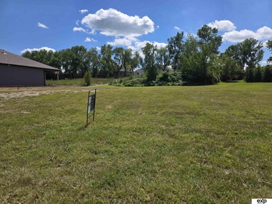 Welcome to Iron Horse--an exceptional community perfectly on Iron Horse Golf Club in Nebraska - for sale on GolfHomes.com, golf home, golf lot