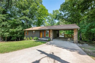 Welcome to your stunningly renovated 1872SF gem! Boasts modern on Bella Vista Country Club - Kingswood in Arkansas - for sale on GolfHomes.com, golf home, golf lot