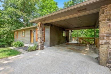 Welcome to your stunningly renovated 1872SF gem! Boasts modern on Bella Vista Country Club - Kingswood in Arkansas - for sale on GolfHomes.com, golf home, golf lot