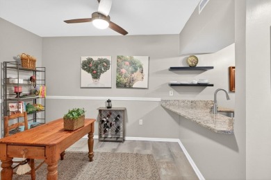 RARE 2 bedroom 2 bath in the heart of Midtown/Buckhead with a on Bobby Jones Golf Club in Georgia - for sale on GolfHomes.com, golf home, golf lot