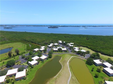 Beautifully updated condo offers a premium living experience on Vero Beach South Golf Course in Florida - for sale on GolfHomes.com, golf home, golf lot