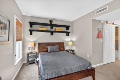 RARE 2 bedroom 2 bath in the heart of Midtown/Buckhead with a on Bobby Jones Golf Club in Georgia - for sale on GolfHomes.com, golf home, golf lot